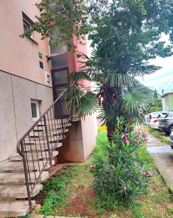 Apartman Levi Pula Ngoại thất bức ảnh